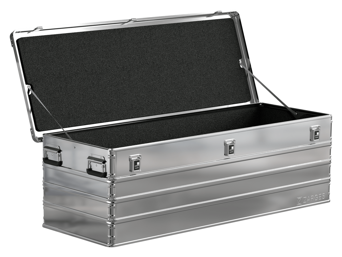 ZARGES K470-40875 case with lid open, black foam lining the lid and base