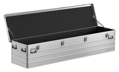 ZARGES K470-31004150 long case open, flat black foam lining the lid and base, no cutouts