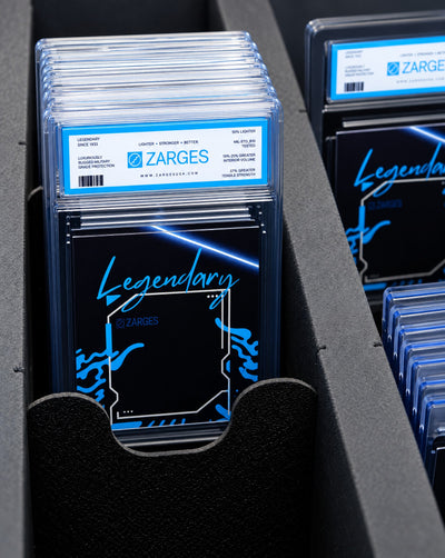 ZARGES VOYAGER Open Edition, graded card close up