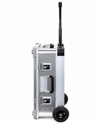 ZARGES VOYAGER Open Edition, standing 5 inch wheels and handle